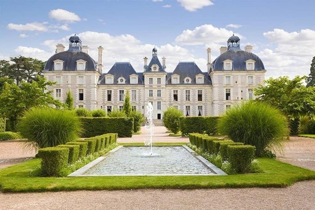 Appartement Quartier Cathedrale Blois Bagian luar foto